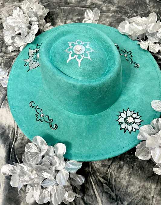 Custom handcrafted silver leaf Fedora - Accessorizmee