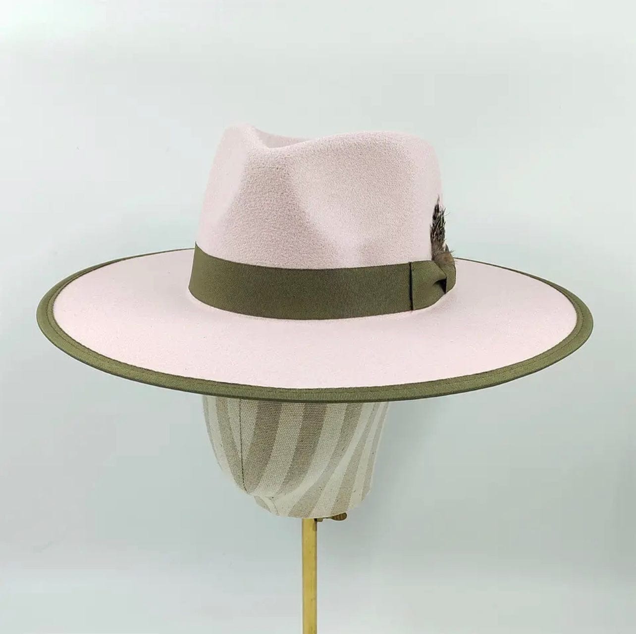 Prestigious Fedora - Accessorizmee