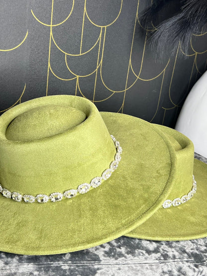 Raw flower diamond round brim Fedora - Accessorizmee